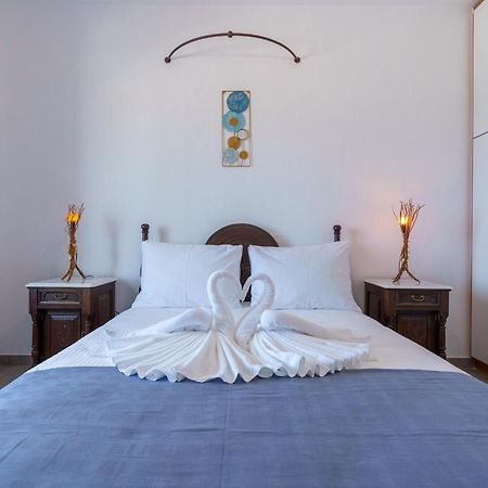 Blue Eyes Beach Villas Monolithos Buitenkant foto