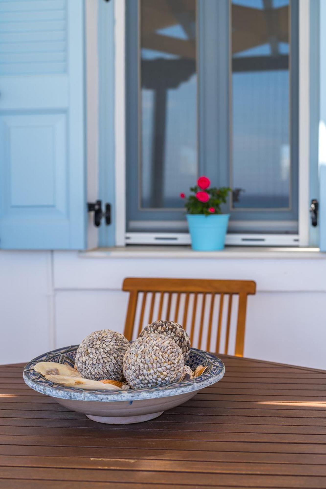 Blue Eyes Beach Villas Monolithos Buitenkant foto