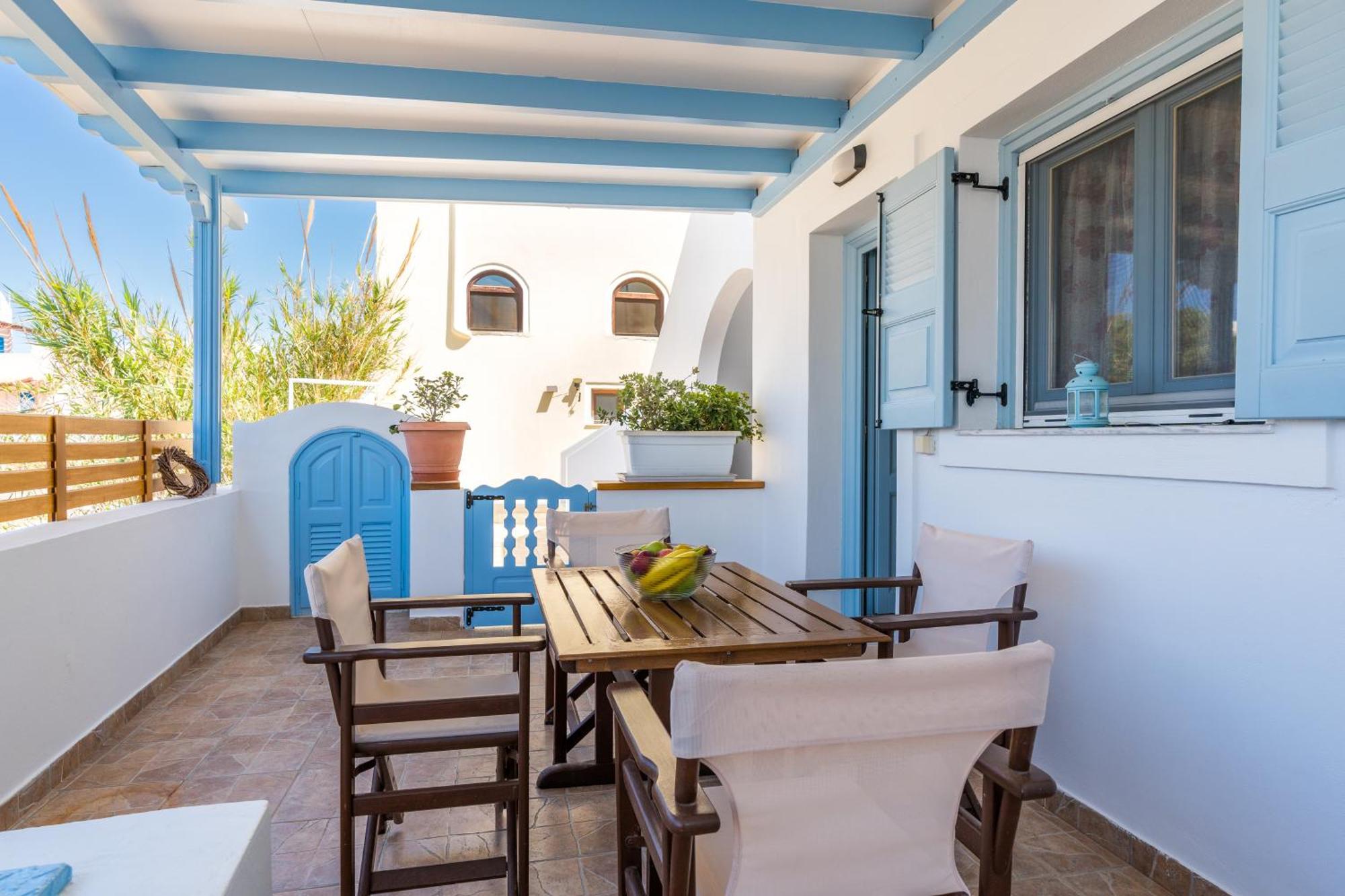 Blue Eyes Beach Villas Monolithos Buitenkant foto